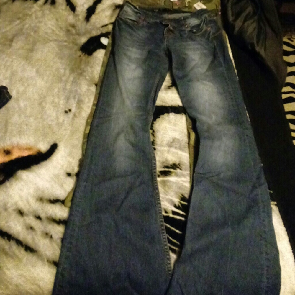 Jeans